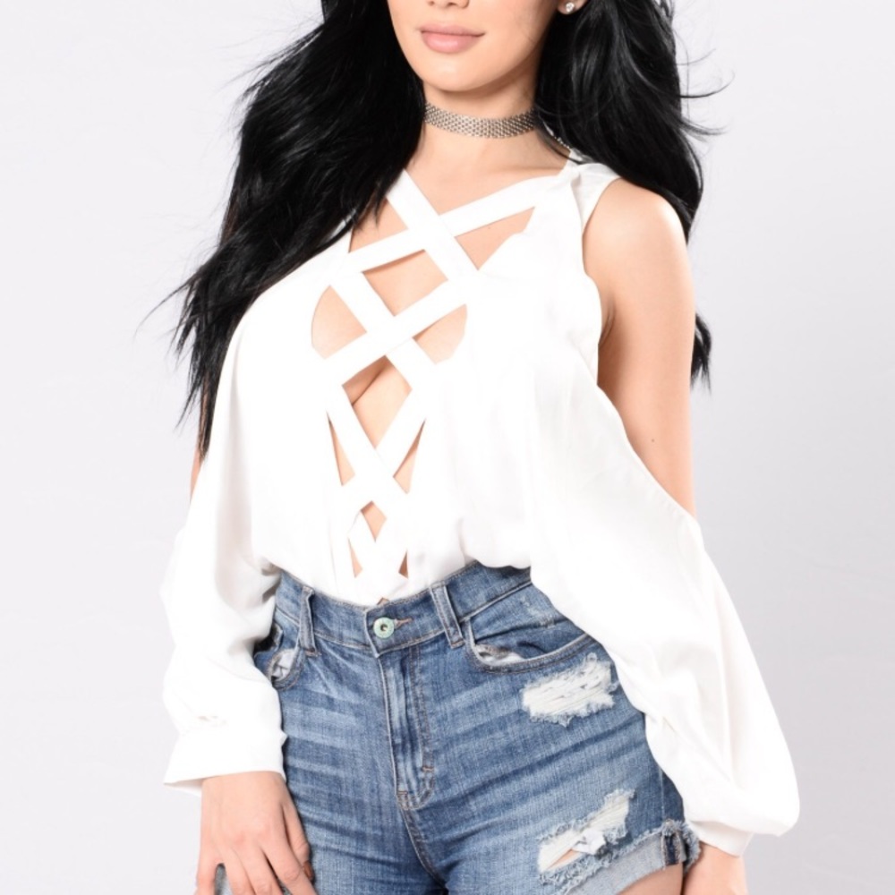NWT White Fashionova Bodysuit